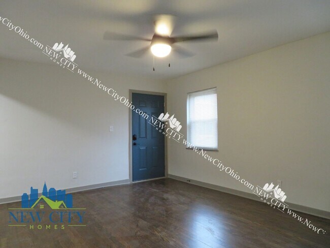 Building Photo - Newly Renovated Apartment Building