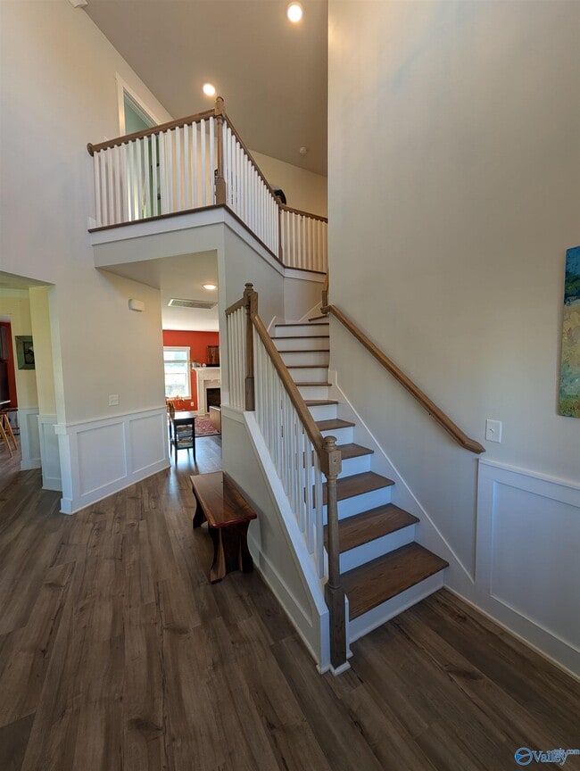 Building Photo - 4213 Textile Ln