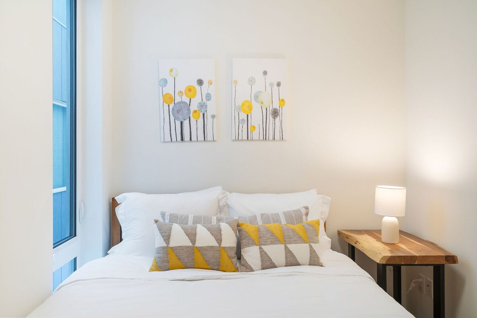 Building Photo - 1835 14th Ave