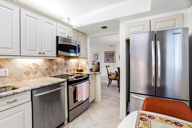 Building Photo - 300 Ocean Trail Way