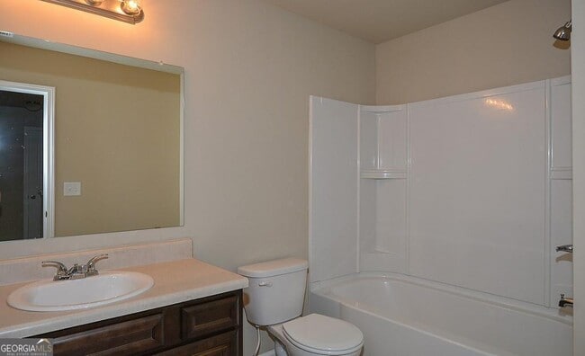 Building Photo - 313 Woodson Way