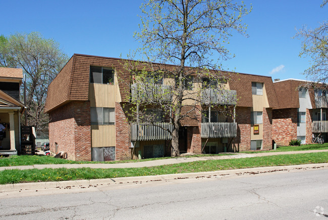 1027 Mississippi St - 1027 Mississippi St Lawrence KS 66044 | Apartment ...