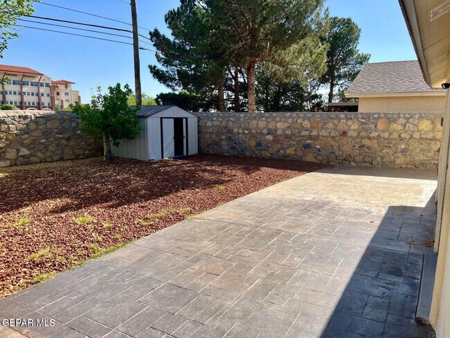 Building Photo - 12268 Tierra Ruby Dr