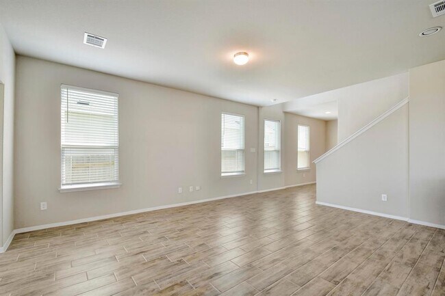 Building Photo - 143 Spiny Lizard Ln