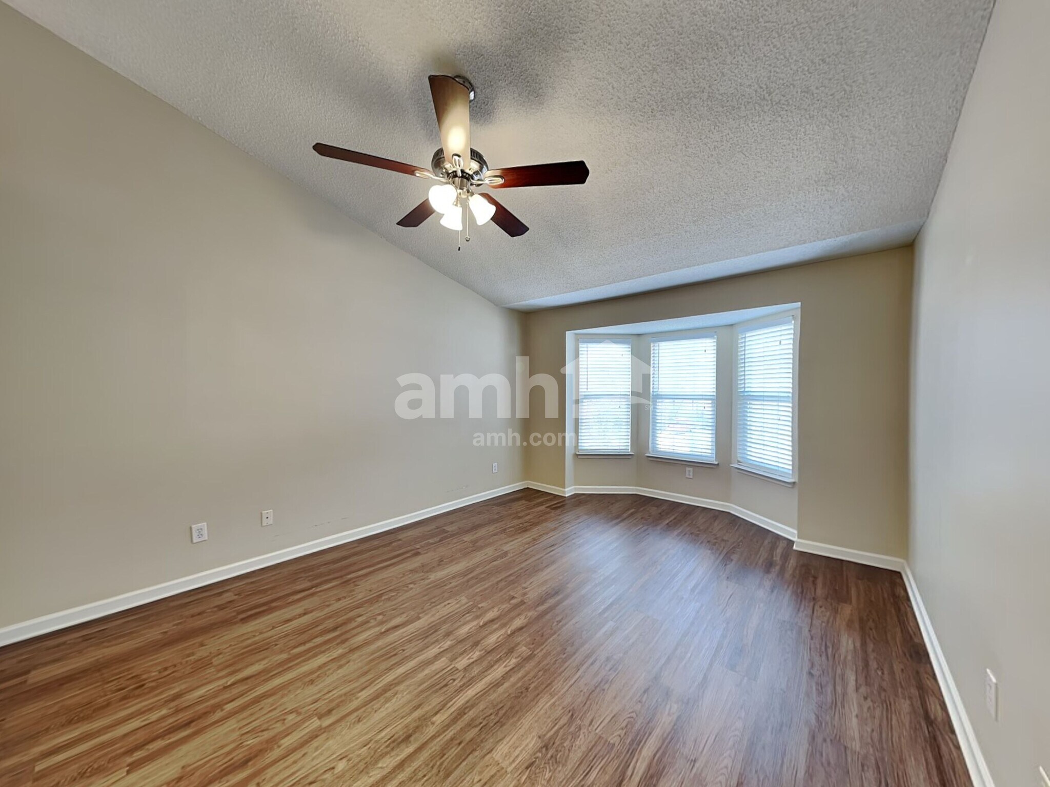 Building Photo - 2888 Shadow Brook Ct NW