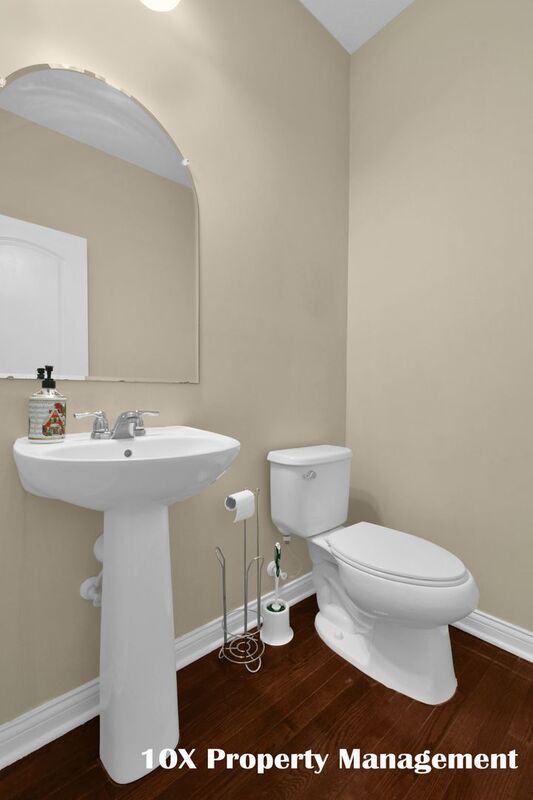 Building Photo - 358 Josaphat Way