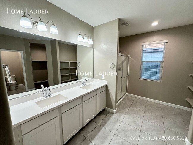 Building Photo - 36725 N Alderney Ct