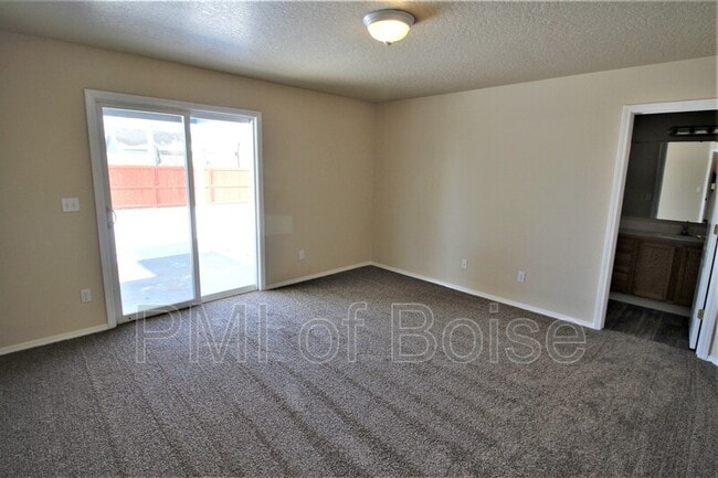 Building Photo - 4353 S Wildbrook Ave