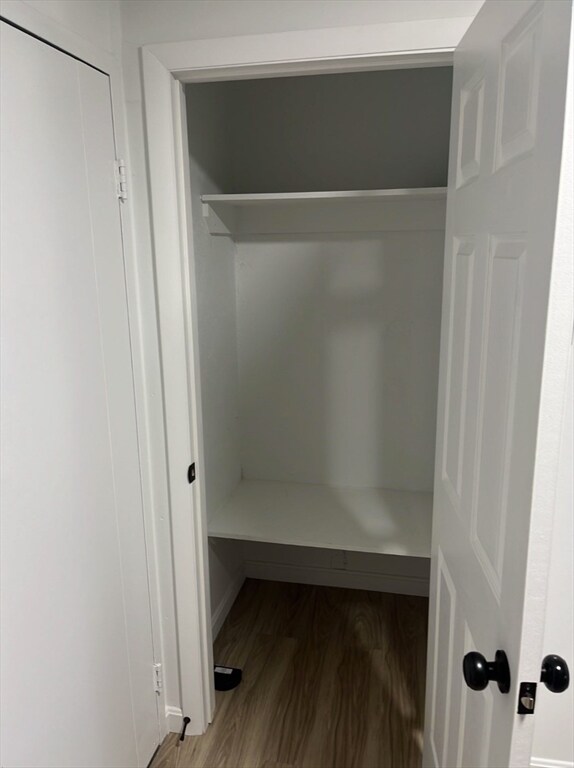 Building Photo - 31 Vine St