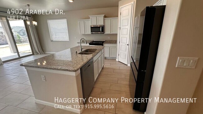 Building Photo - 4902 Arabela Dr