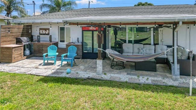 Building Photo - 604 Spencer Ave