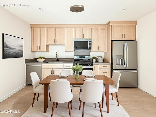 Building Photo - 2619 Veteran Ave