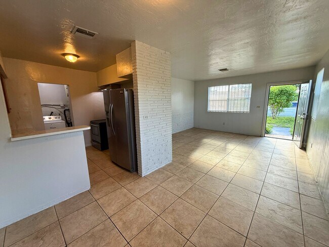 Building Photo - 9745 NW 20th Ave
