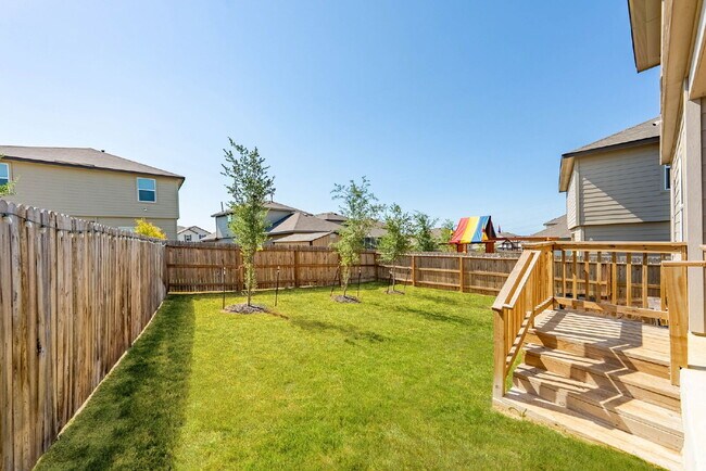 Building Photo - Want discounted utilities along with Free Rent? You came to the right place!