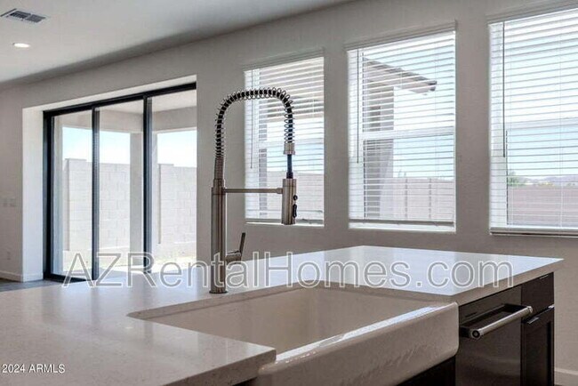 Building Photo - 34940 N Augite Way