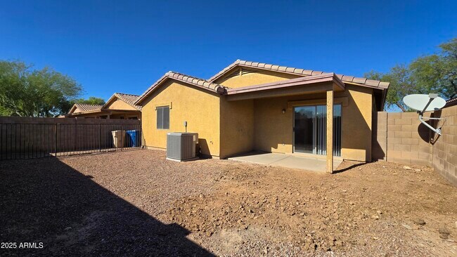 Building Photo - 25039 W Dove Trail