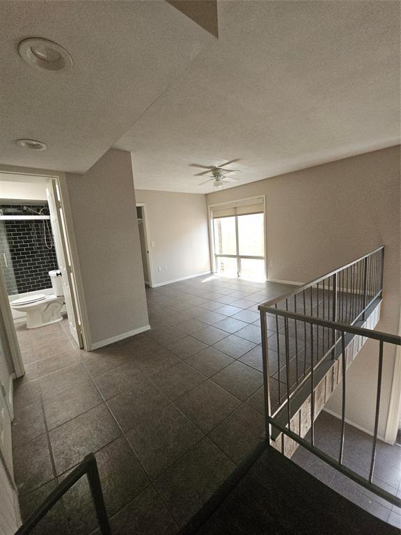 Building Photo - 8211 Katy Fwy