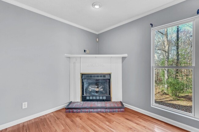 Building Photo - 2457 Antioch Church Rd