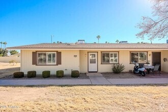 Building Photo - 13611 N Newcastle Dr