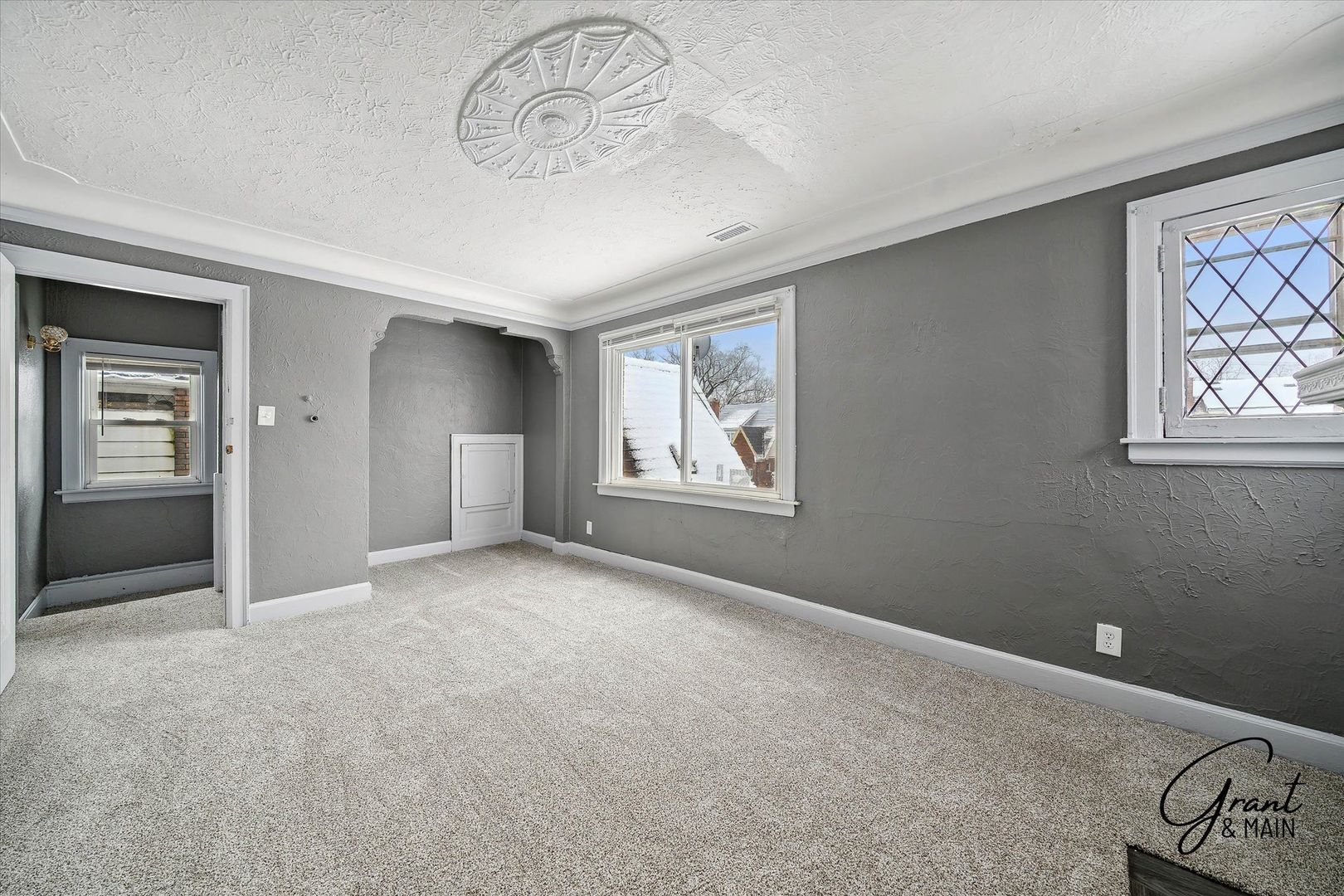 Building Photo - 15886/15888 Woodingham - Two Yutes Detroit Holdings LLC