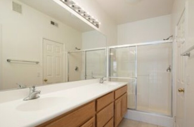 Building Photo - 3106 Via Puerta