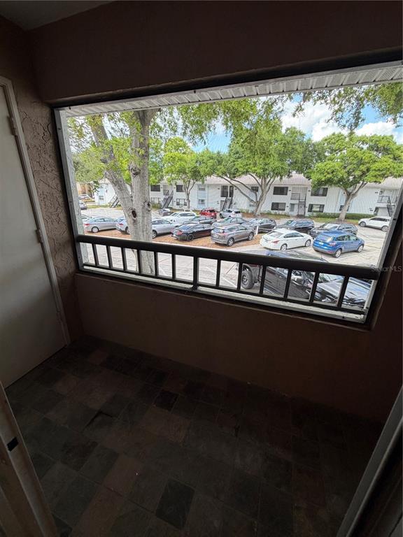 Building Photo - 4508 S Oak Dr