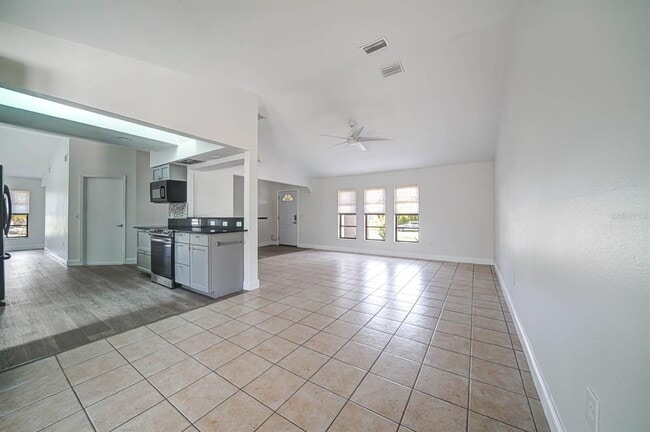 Building Photo - 11285 Oceanspray Blvd