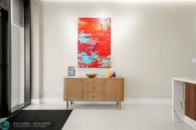 Building Photo - 2401 S Ocean Dr