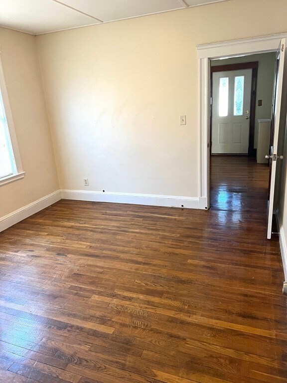 Building Photo - 15 Woodrow Ave