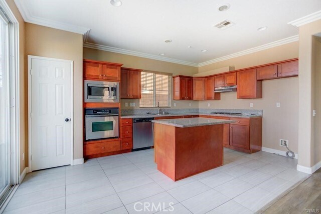 Building Photo - 6273 Long Cove Dr