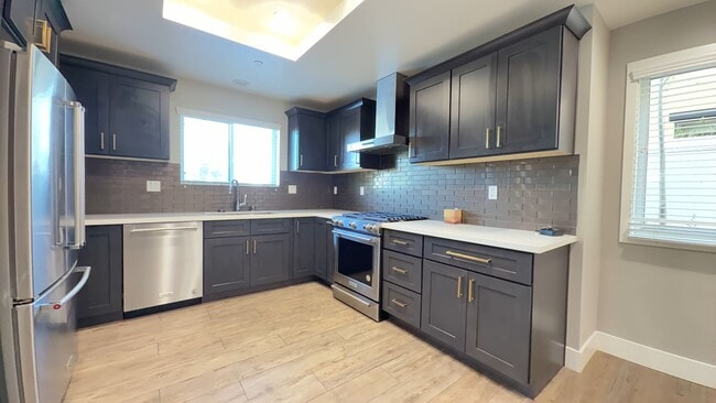 Building Photo - Spacious 4-Bedroom Home for Lease in Prime Covina Location