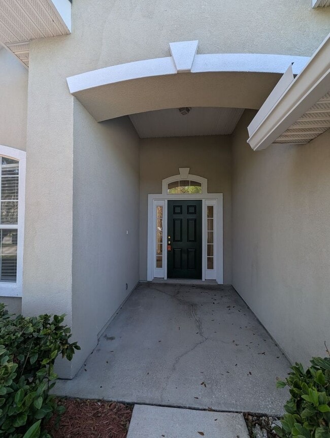 Building Photo - Great 4 Bedroom 2 Bath home in Heritage Park