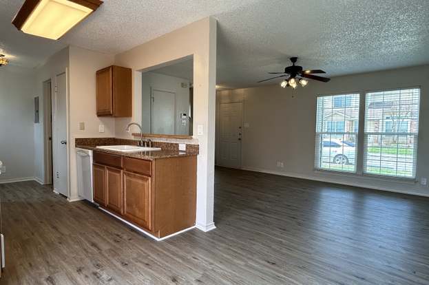 Building Photo - 9140 Timber Path