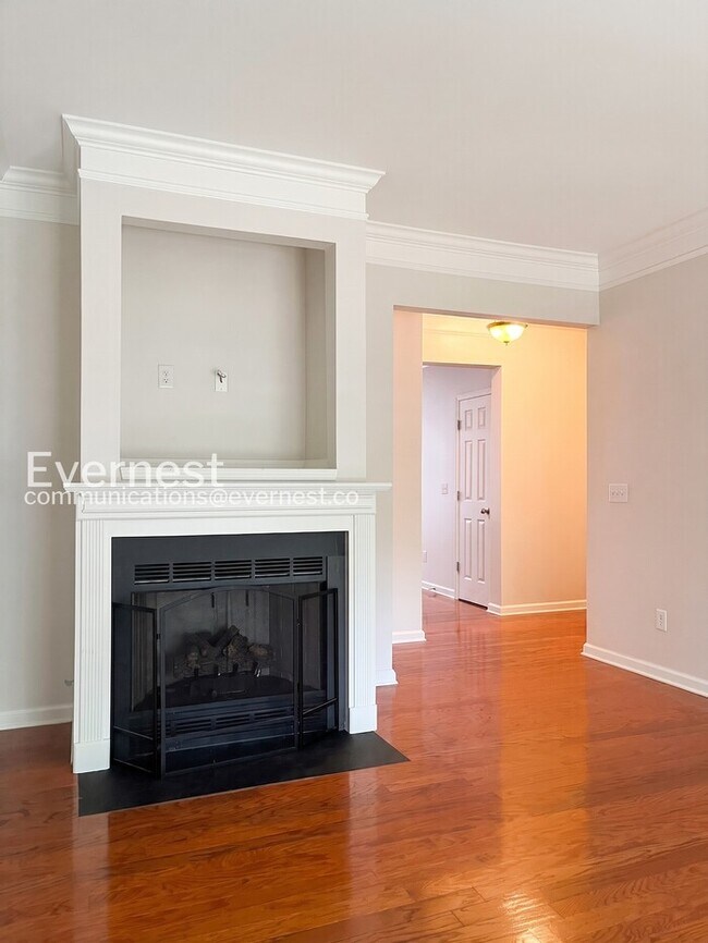 Building Photo - 8311 St Danasus Dr