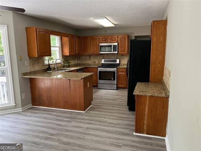 Building Photo - 1397 Wynford Gate