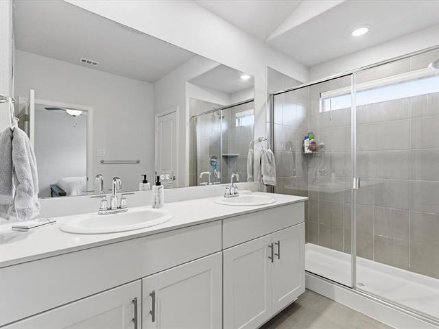 Building Photo - 3616 Kingsgarden Rd