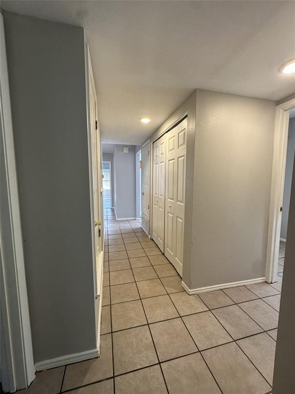 Building Photo - 5720 Pinon Vista Dr