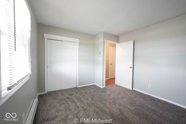 Building Photo - 2950 W U.S. 52