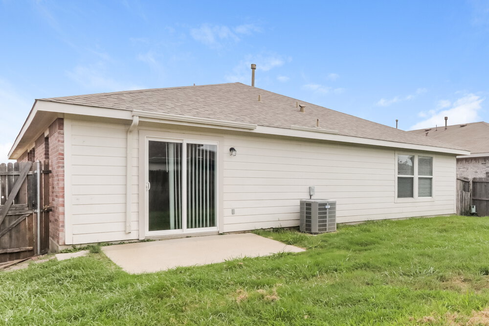 Building Photo - 2014 Gardenia Dr