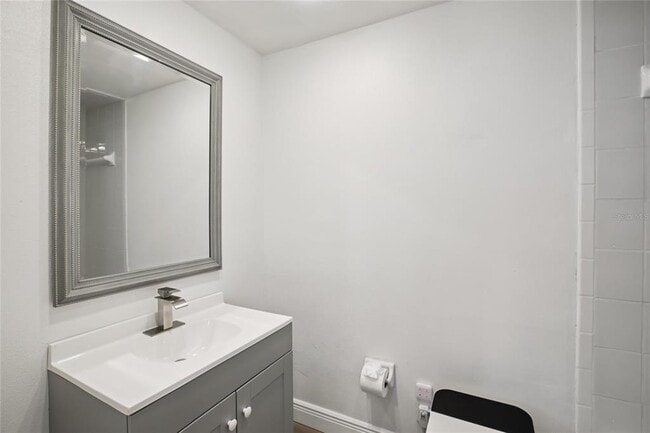 Building Photo - 2906 Lichen Ln