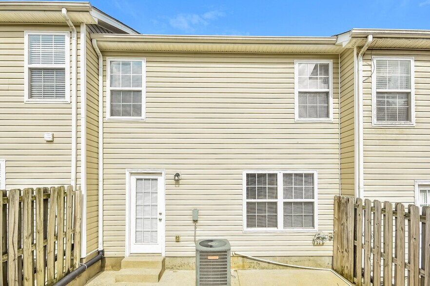 Building Photo - 106 David Bolin Dr