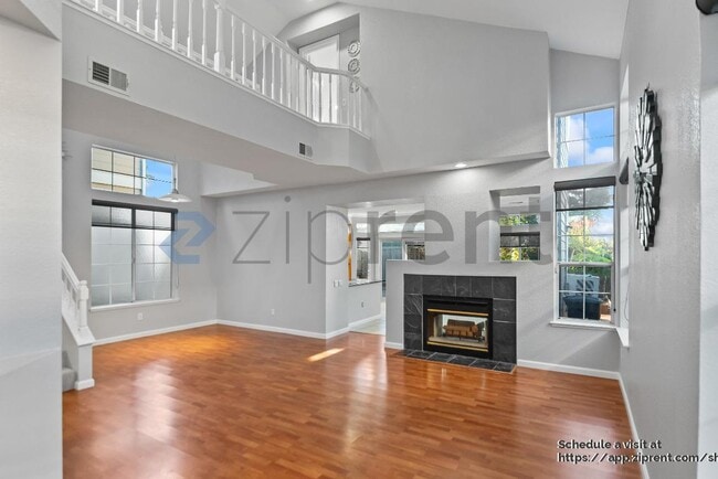 Building Photo - 281 Scotts Valley