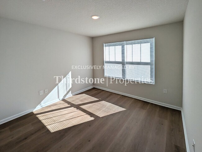 Building Photo - 5425 Shenandoah Ave