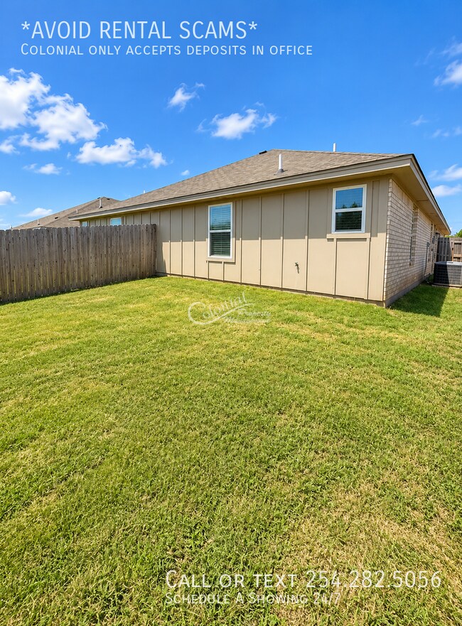 Building Photo - 3107 Stonewall Dr