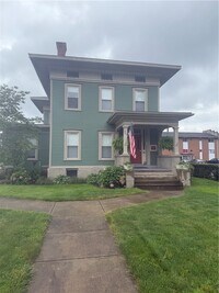 Building Photo - 507 W Water St