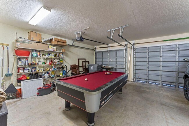 Building Photo - 8492 Breezy Oak Way