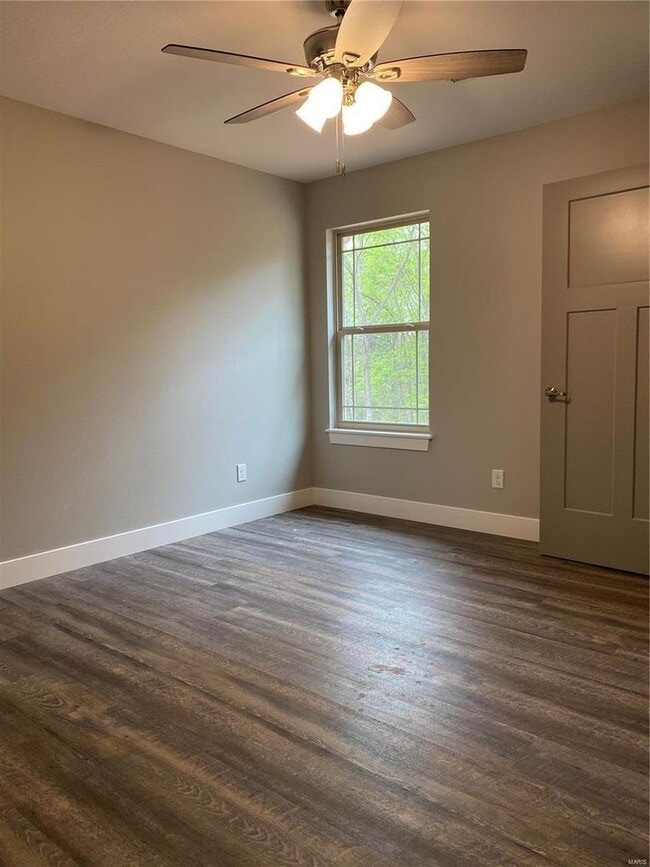 Building Photo - Available 12/15/2025