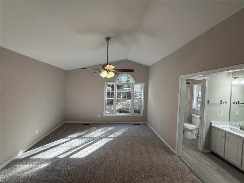 Building Photo - 8111 Oak Arbor Rd