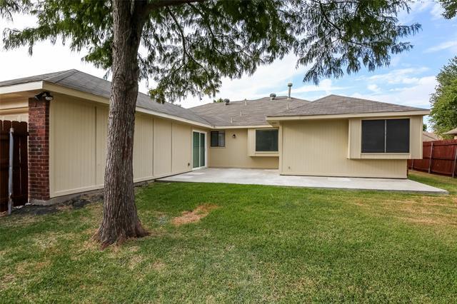 Building Photo - 7401 Aberdeen Dr