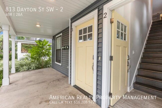 Building Photo - 813 Dayton St SW